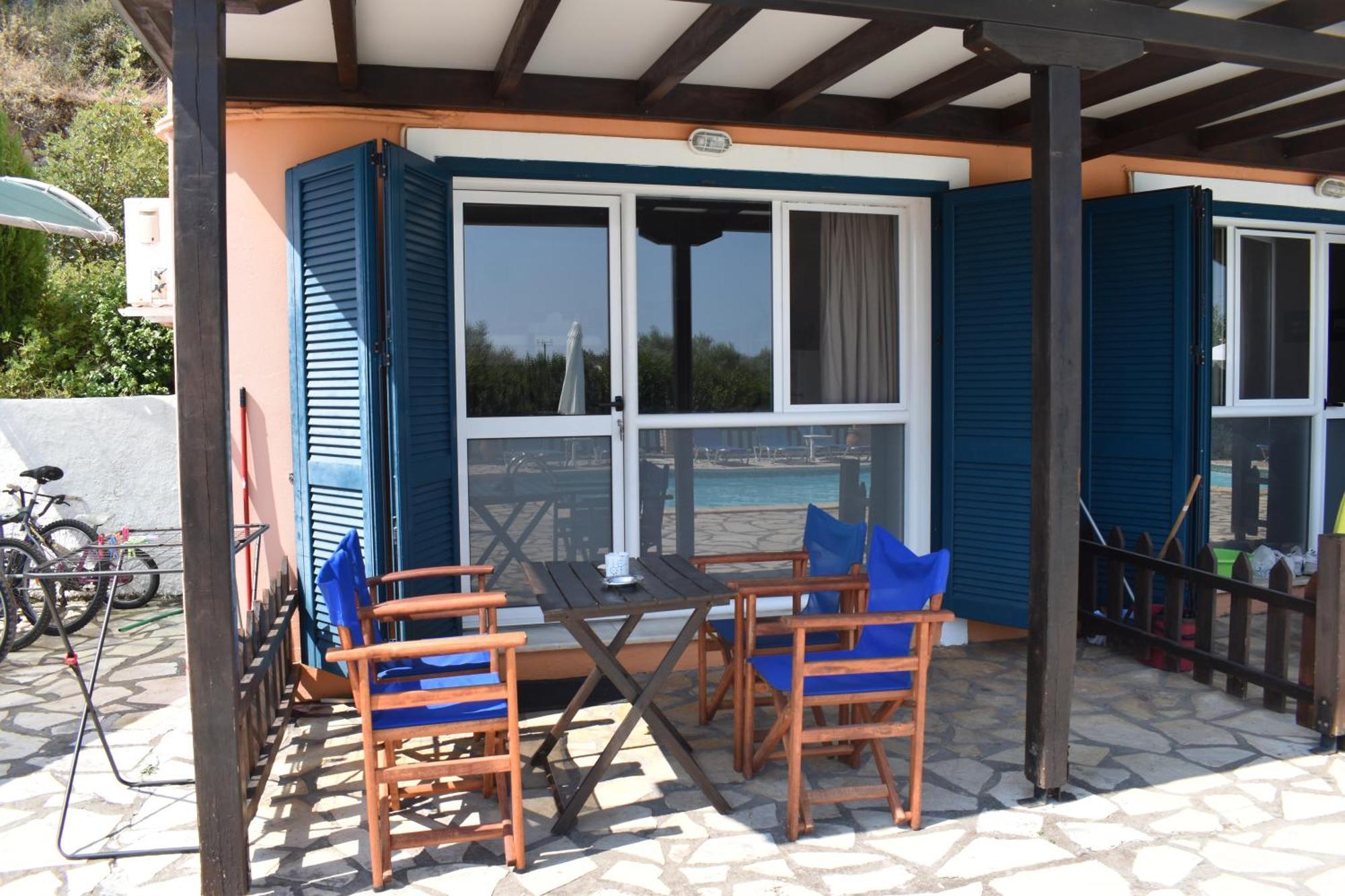 Ithaki Holidays Frinion Exterior photo