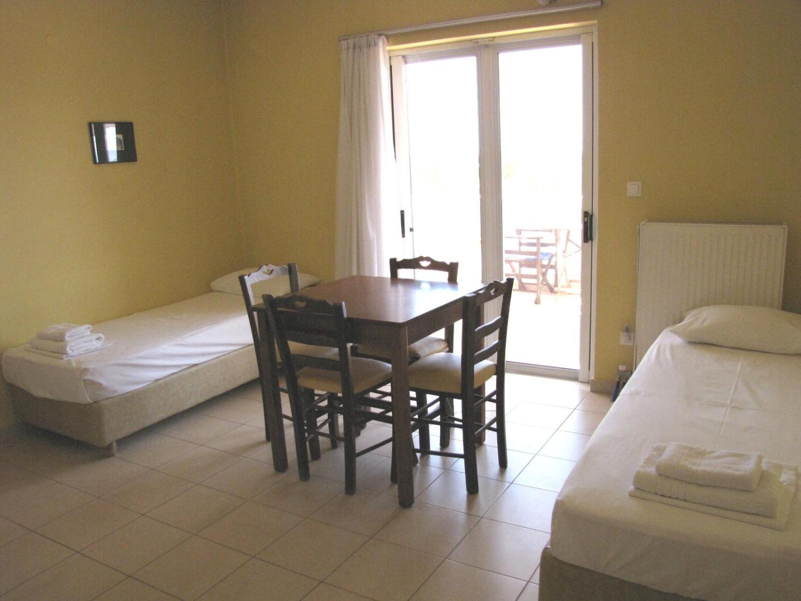 Ithaki Holidays Frinion Exterior photo
