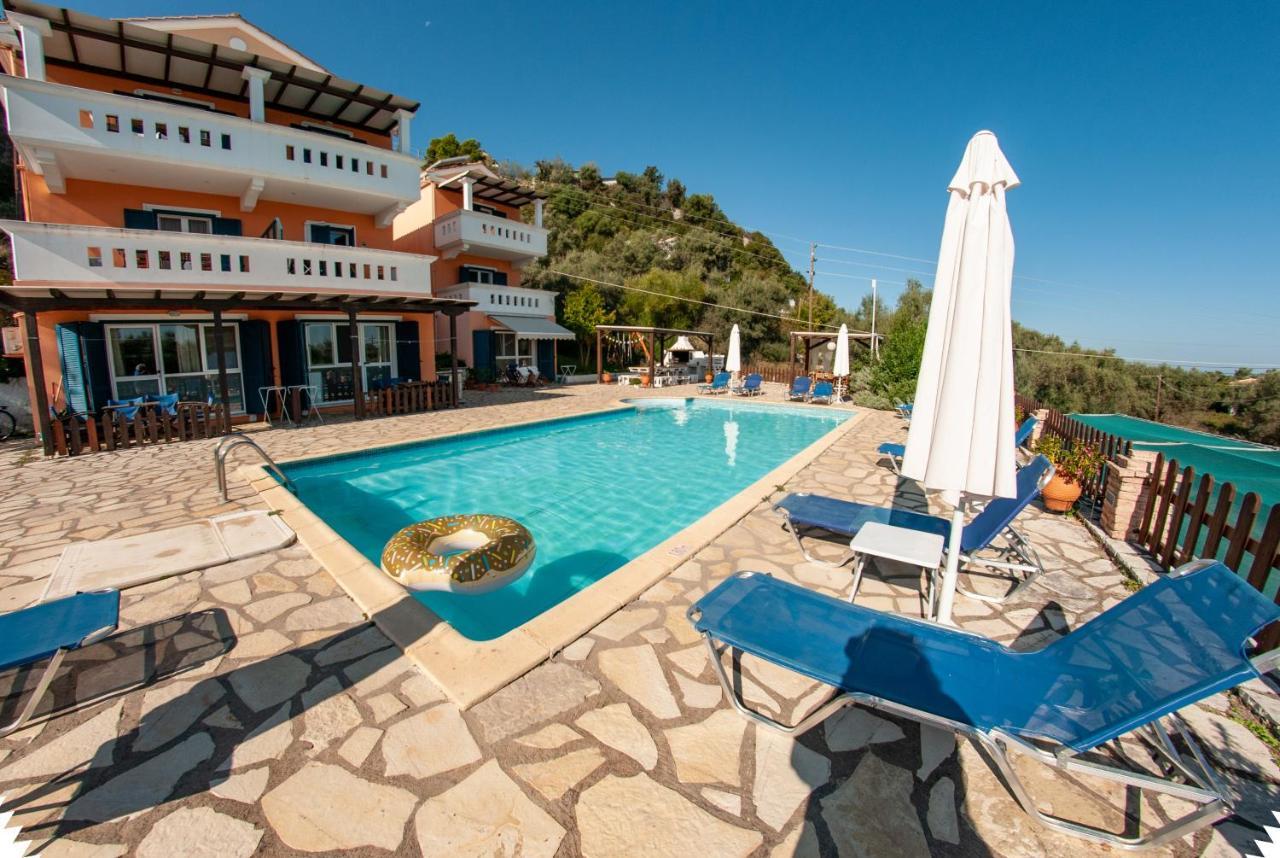 Ithaki Holidays Frinion Exterior photo